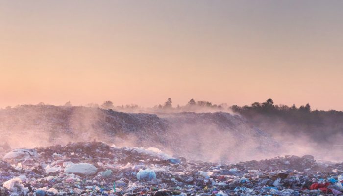 La sobreproducció de residus s’ha convertit en un problema mundial